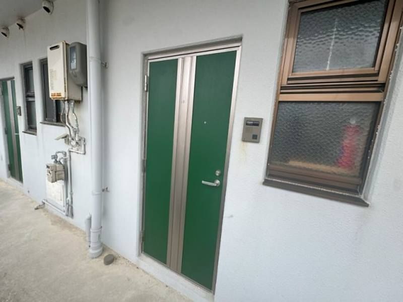 1K Apartment for Rent in Urasoe, Okinawa - 26.75 sqm - Thumbnail 3