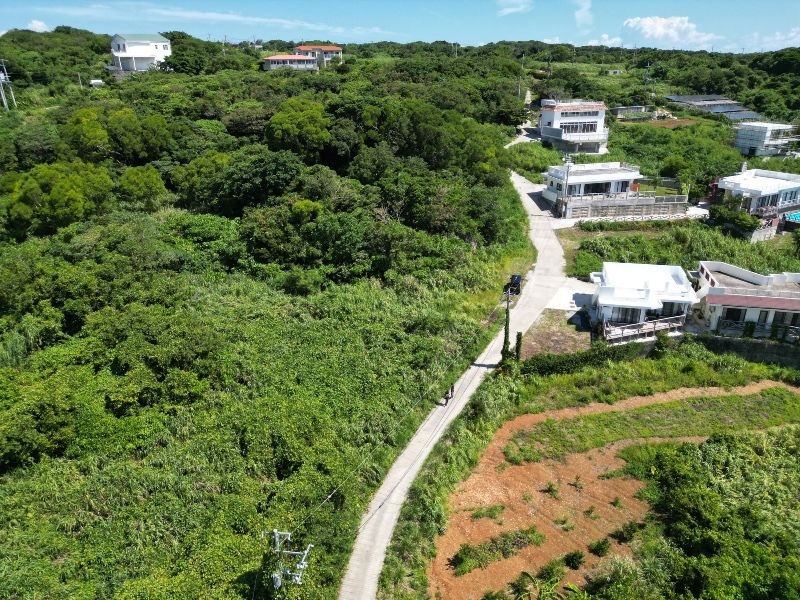 Land for Sale on Kouri Island, Okinawa - 595 sqm Plot - Thumbnail 2