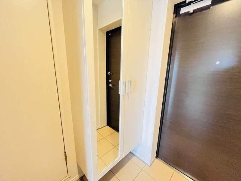 Modern 2LDK Apartment for Rent in Urasoe, Okinawa - Thumbnail 4