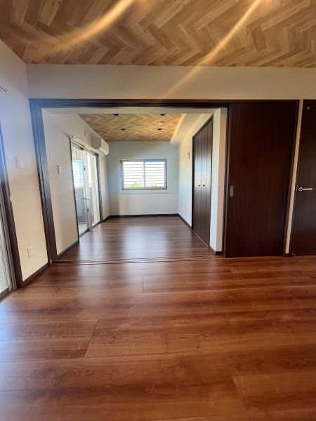 2LDK Apartment for Rent in Miyakojima, Okinawa - Thumbnail 2