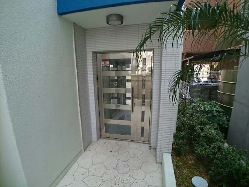 1K Apartment for Rent in Naha City, Okinawa - 7.3万円 - Thumbnail 3