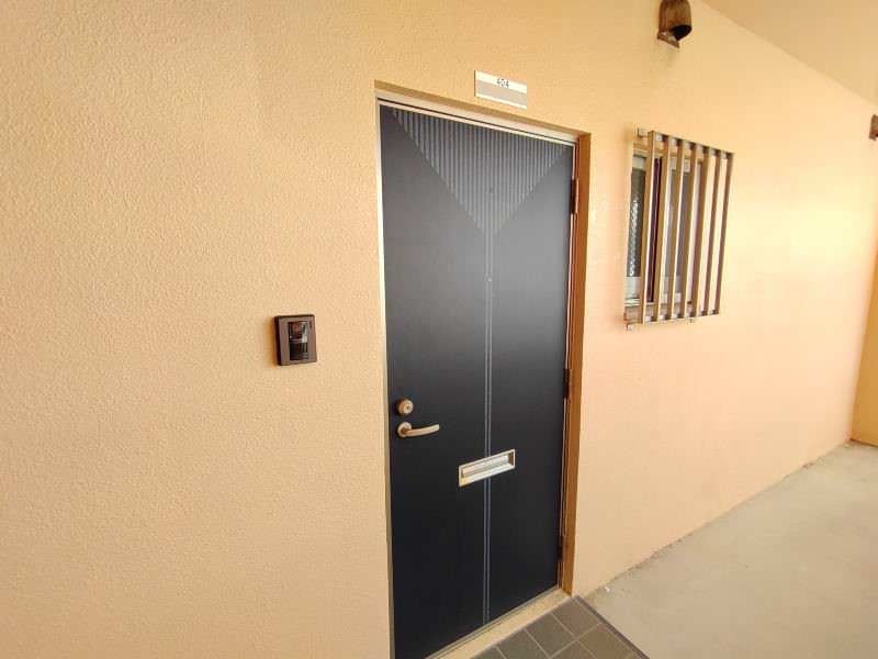 2LDK Apartment for Rent in Tomigusuku, Okinawa - Zero Deposit - Thumbnail 2