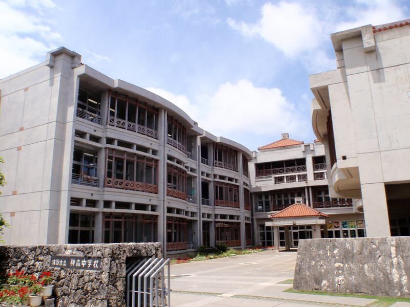 Green Heights Shun 3LDK Apartment for Rent in Urasoe, Okinawa - Thumbnail 2