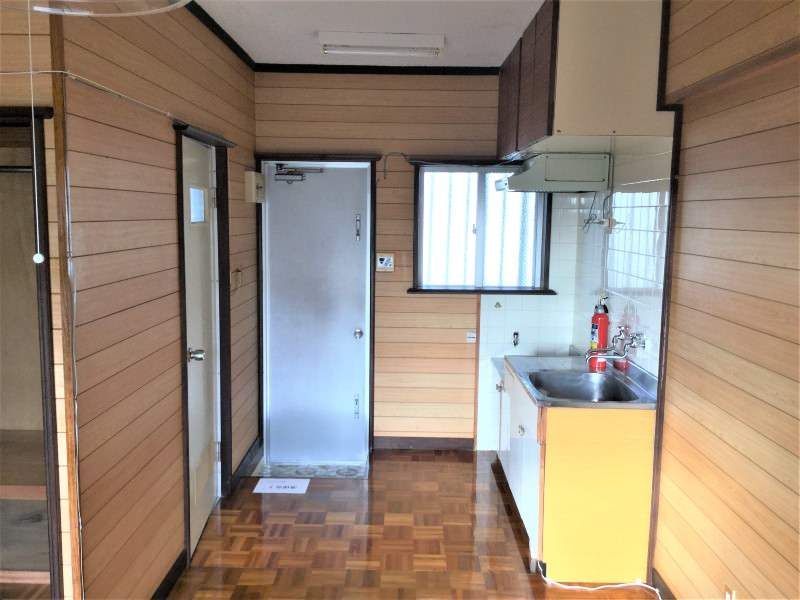 Nagi-sa Apartment Rental in Nakagusuku Village, Okinawa - Thumbnail 4