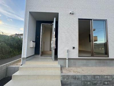 Nishihara-cho Owazu No. 1 Newly built detached house [2 buildings in total] Building 1 Detached house for sale in Owazu, Nishihara-cho (newly built, walk-in closet, system kitchen, intercom with monitor, 5LDK, 37.8 million yen) | Okinawa property information [Go Home] No. 10593-559 — Image 4, Nishihara, Okinawa