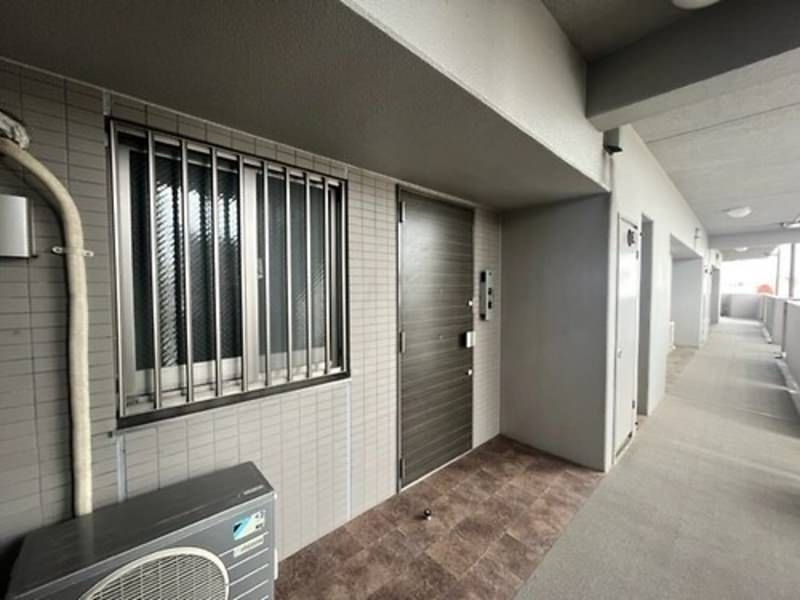 Premist Mihama 2LDK Rental Apartment in Chatan, Okinawa - Thumbnail 2