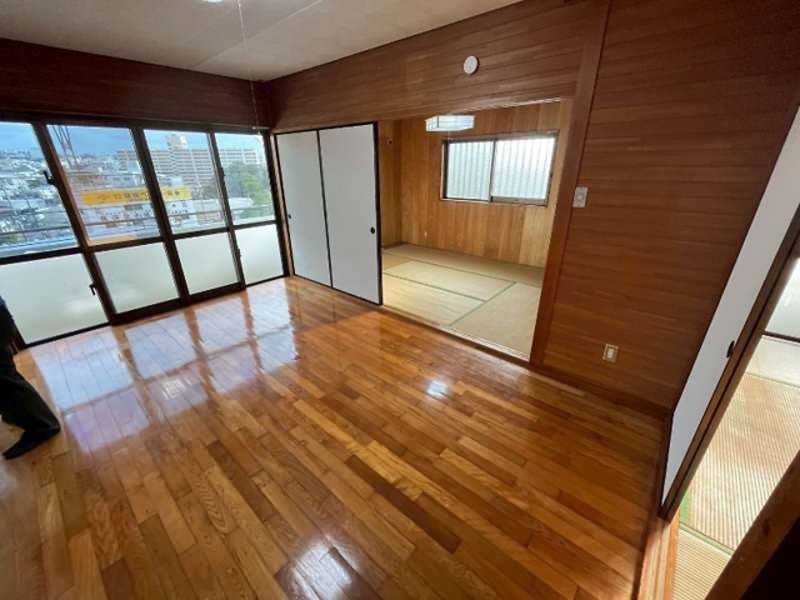 3LDK Apartment for Rent in Urasoe, Okinawa with Free Parking - Thumbnail 3