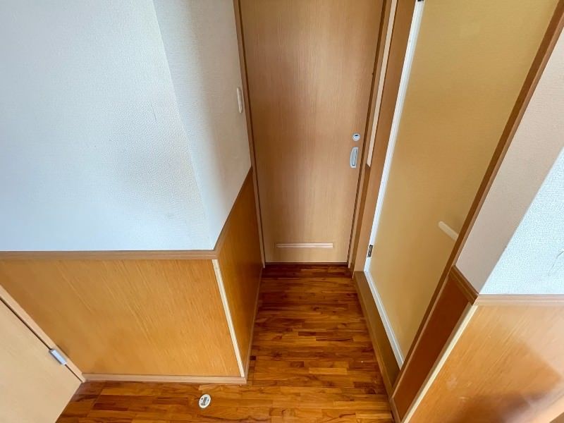 Sun Terrace Minami 2DK Apartment for Rent in Haebaru, Okinawa - Thumbnail 3