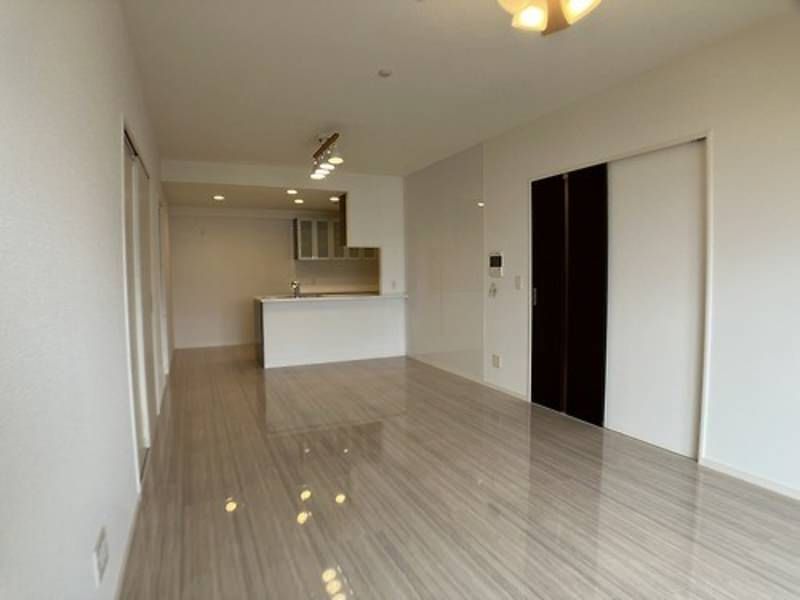 4LDK Apartment for Rent in Urasoe, Okinawa - 85 sqm - Thumbnail 4