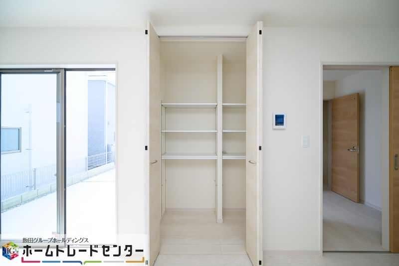 New 4LDK House in Ginowan, Okinawa with Long-Term Superior Quality - Thumbnail 4