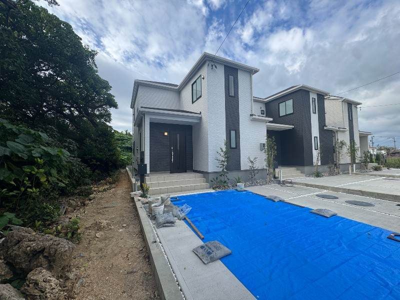 New 4LDK House in Uruma, Okinawa with Free Moving & Cashback - Thumbnail 4