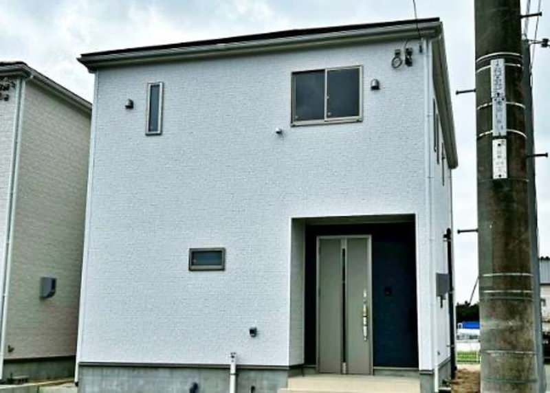 New 4LDK Wooden House for Sale in Uruma City, Okinawa - Thumbnail 2