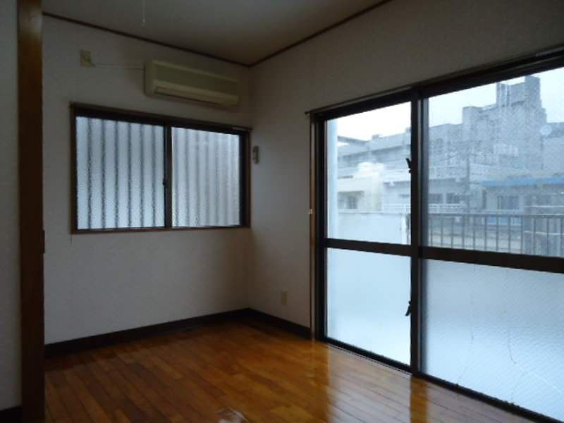 City Terrace 1K Apartment for Rent in Naha, Okinawa - Thumbnail 3