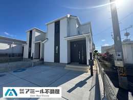 5LDK Reinforced Concrete House for Sale in Yomitan, Okinawa - Thumbnail 2