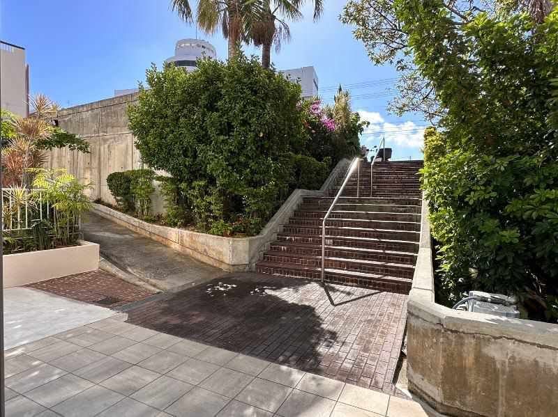 Pet-Friendly 1DK Apartment for Sale in Naha, Okinawa - Thumbnail 2