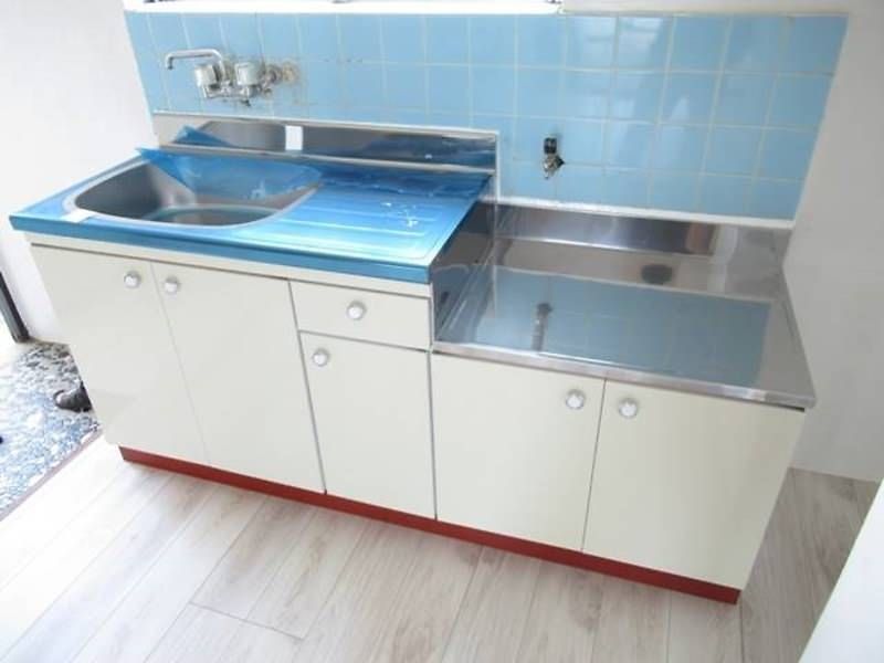 3DK Apartment with Three Washitsu for Rent in Urasoe, Okinawa - Thumbnail 2