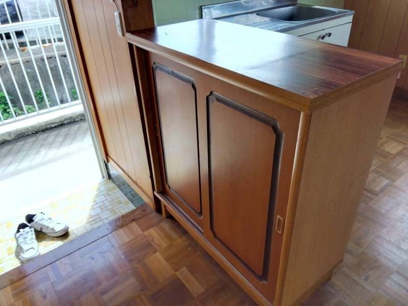 2DK Corner Apartment for Rent in Kita-Nakagusuku, Okinawa - Thumbnail 4