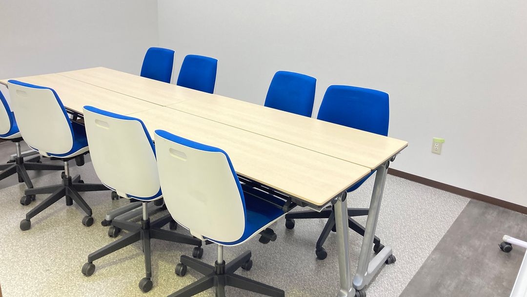 Office Takasaki Base Coworking Space Rental in Gunma - Thumbnail 2