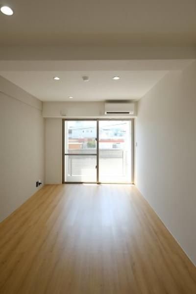 1K Apartment for Rent in Ginowan, Okinawa - 23 sqm - Thumbnail 4
