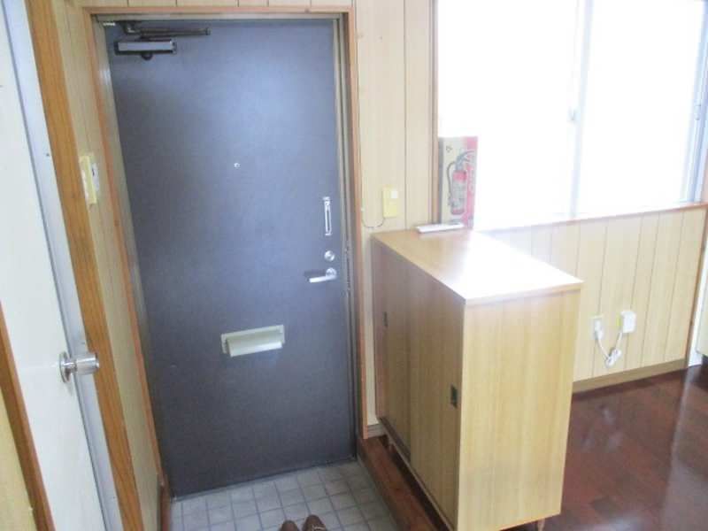 2DK Apartment for Rent in Maji, Naha City, Okinawa - Thumbnail 3