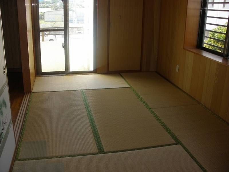 3DK RC Apartment for Rent in Haebaru, Okinawa - Thumbnail 4