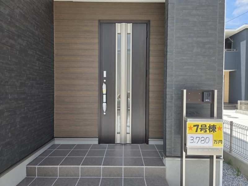 New 4LDK House for Sale in Uruma, Okinawa - Thumbnail 4