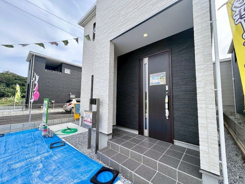 New 3LDK House for Sale in Yaese, Okinawa - 111.78 sqm - Thumbnail 3