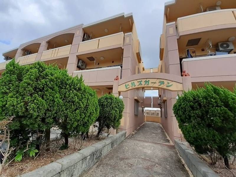 1LDK Apartment for Rent in Uruma City, Okinawa - Thumbnail 2