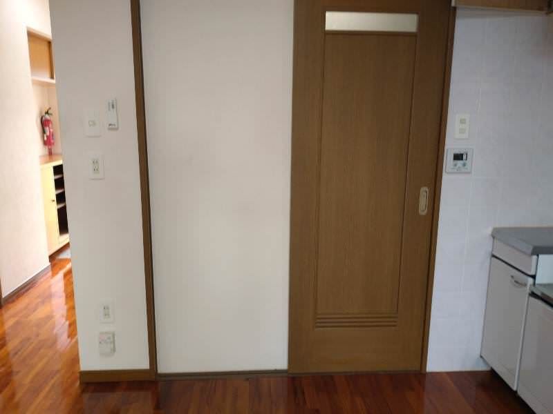 3DK Apartment for Rent in Awase, Okinawa City - Thumbnail 2