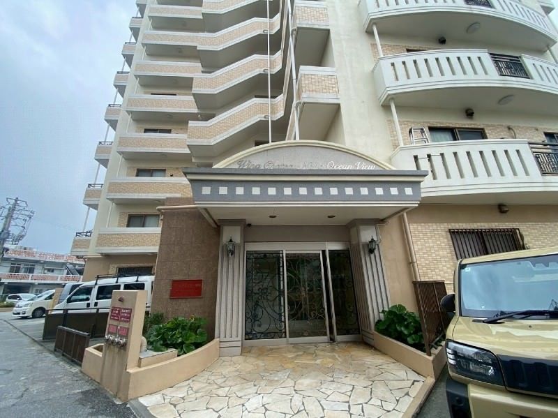Ocean View 3LDK Apartment in Naha, Okinawa with Full Renovation - Thumbnail 2