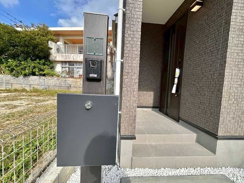 New 4LDK House in Uken, Uruma City, Okinawa - Walk to Beach - Thumbnail 3