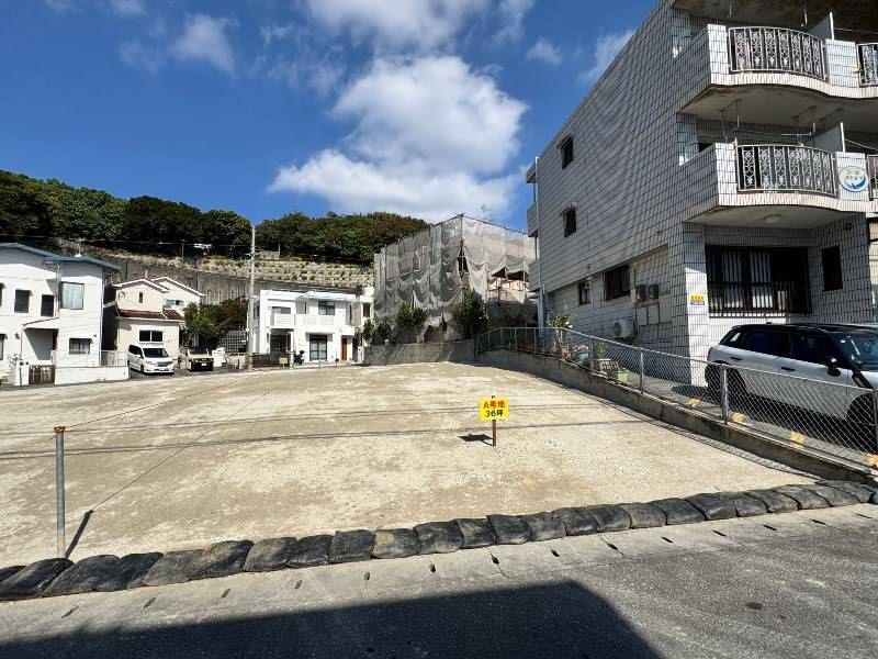 Building Plot in Tomigusuku, Okinawa with Custom RC Home - Image 1