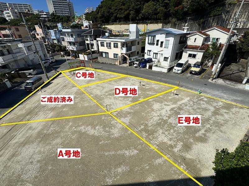 Building Plot in Tomigusuku, Okinawa with Custom RC Home - Thumbnail 4