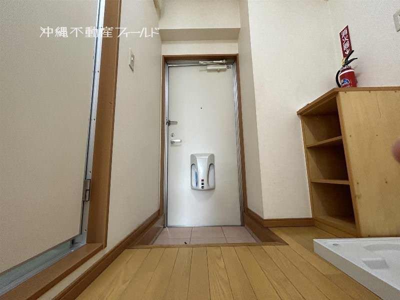 1R Apartment for Rent in Tomigusuku, Okinawa - 13 sqm - Thumbnail 4