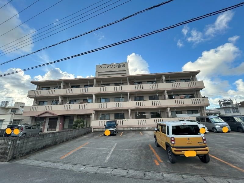 3DK Family Apartment for Rent in Haebaru, Okinawa - Thumbnail 4