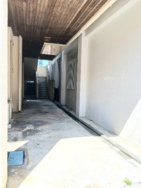 Renovated 3LDK House for Rent in Okinawa City - Thumbnail 4