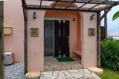 Ocean View House in Nakijin Village, Okinawa — Image 1, Nakijin, Okinawa