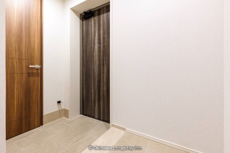 Premist Shuri Kinjo-cho: Furnished 2LDK Apartment in Naha - Thumbnail 3