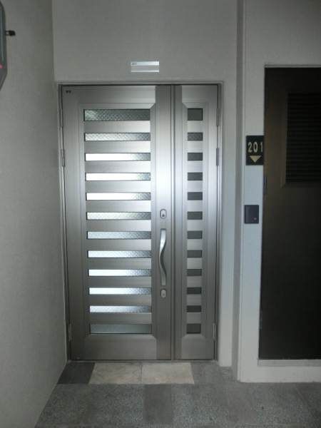 2DK Apartment for Rent in Kubota, Okinawa City - 53 sqm - Thumbnail 3