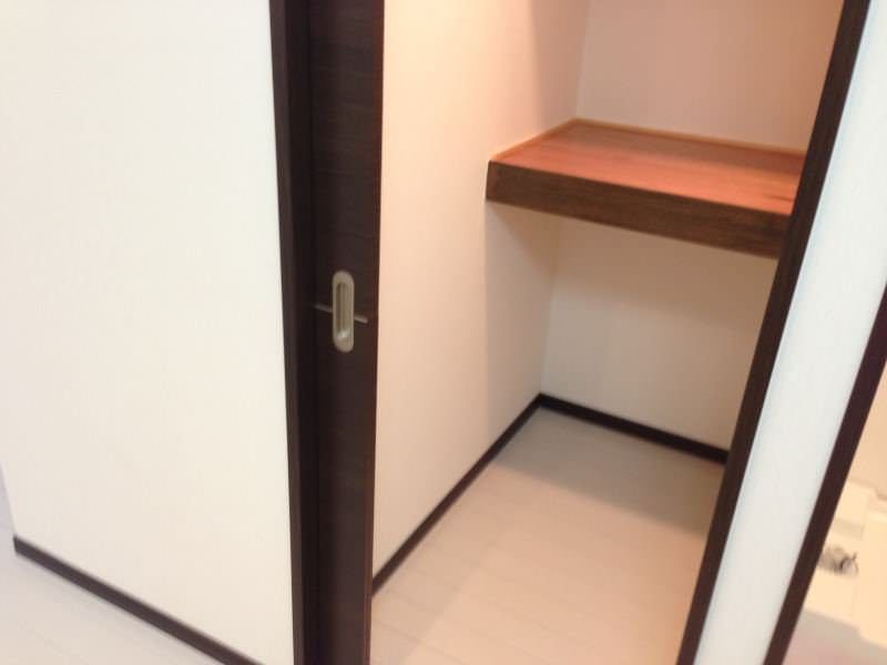 1R Apartment for Rent in Shiobaru, Itoman City, Okinawa - Thumbnail 2