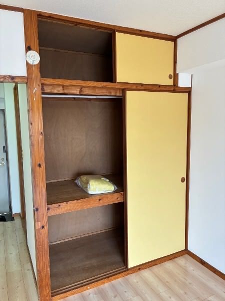 1K Apartment Near Okinawa International University, Ginowan - Thumbnail 4