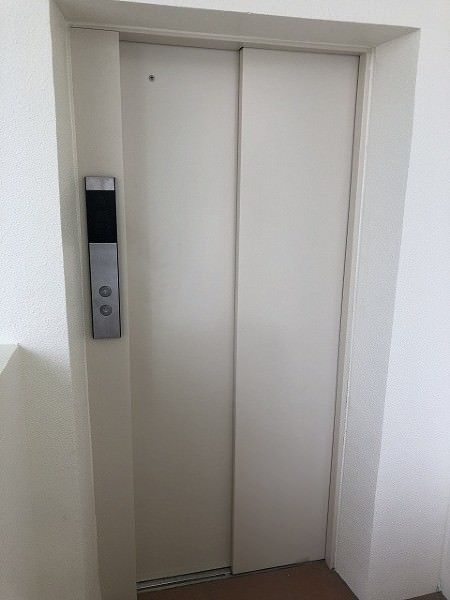 Modern 1K Apartment for Rent in Urasoe, Okinawa - 24.88 sqm - Thumbnail 2