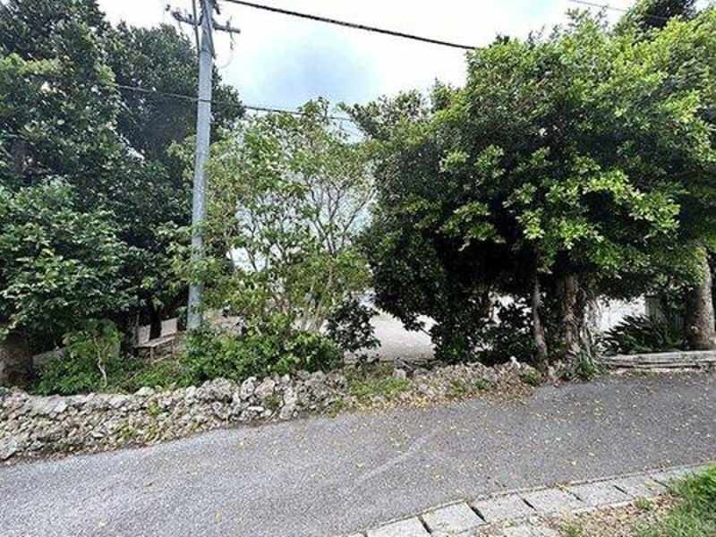 409.28 sqm Residential Land for Sale in Ishigaki, Okinawa - Thumbnail 2