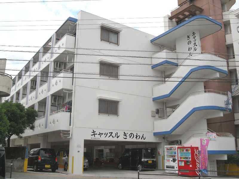 1K Apartment for Rent in Ginowan, Okinawa, 23.93 sqm - Image 1