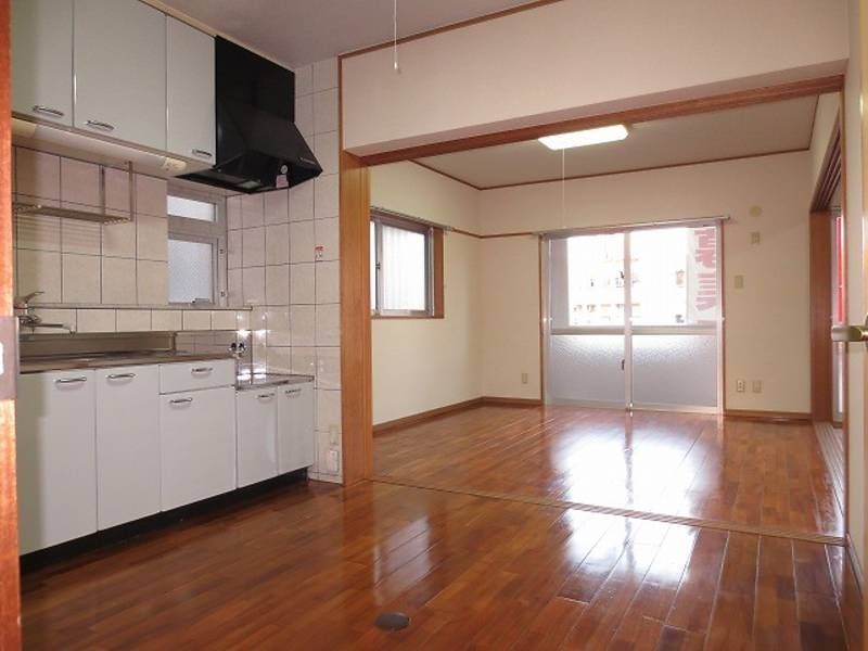 3DK Apartment for Rent in Naha Uema with Free Internet - Thumbnail 4