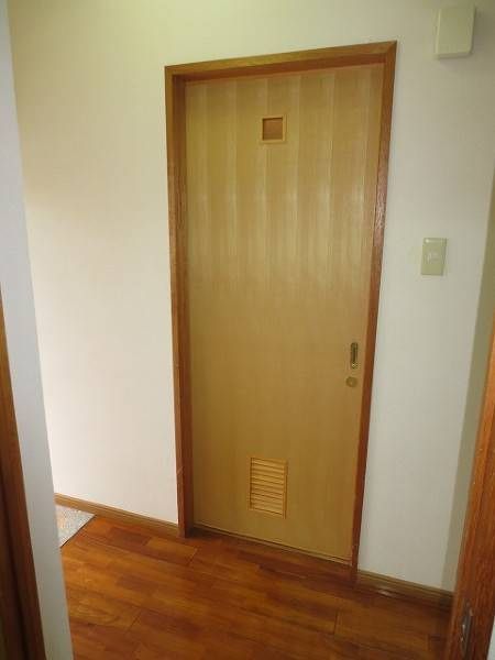 3DK Apartment for Rent in Naha Uema with Free Internet - Thumbnail 3