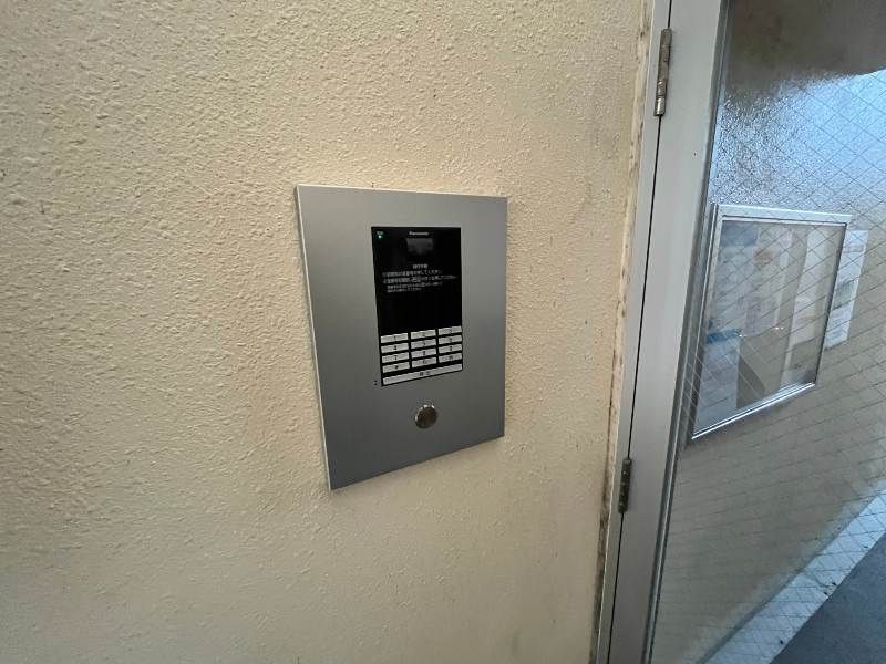 1K Apartment for Rent in Tomigusuku City, Okinawa - Thumbnail 3
