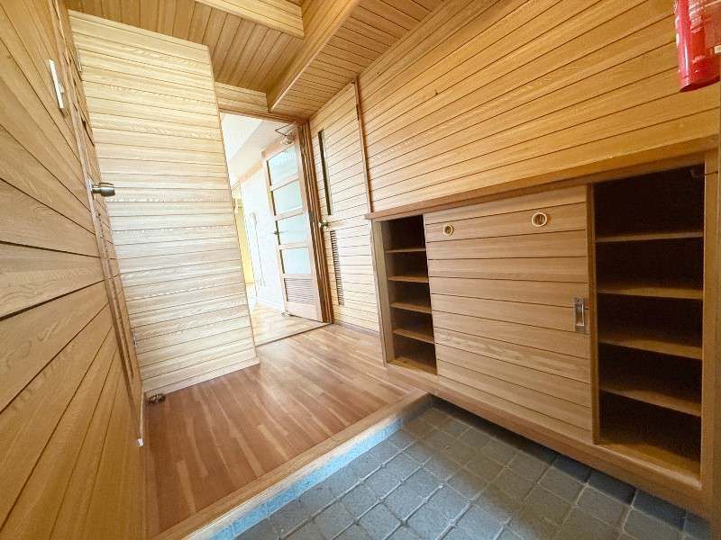 Ocean View 2LDK Apartment for Renovation in Naha, Okinawa - Thumbnail 2