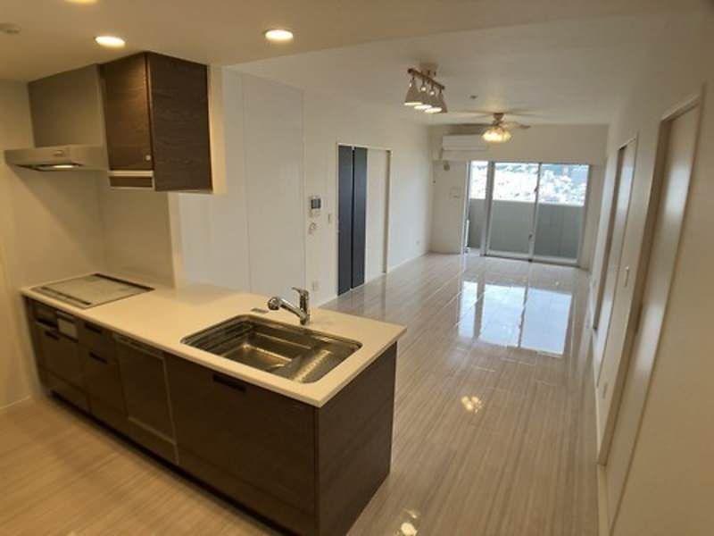 4LDK Apartment for Rent in Makiminato, Urasoe City, Okinawa - Thumbnail 4