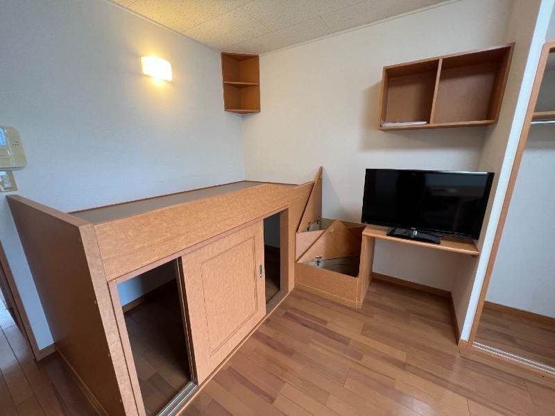 Rental 1K Apartment in Naha Oroku, Okinawa - Fully Furnished - Thumbnail 2